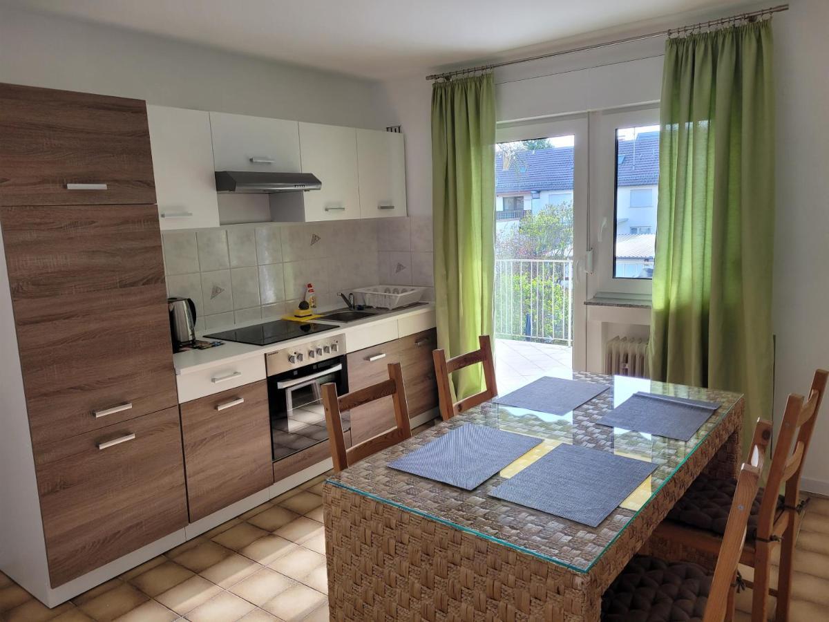 Ferienwohnung Anna Oftersheim Schwetzingen Hockenheim 3 Zimmer Mit Balkon المظهر الخارجي الصورة