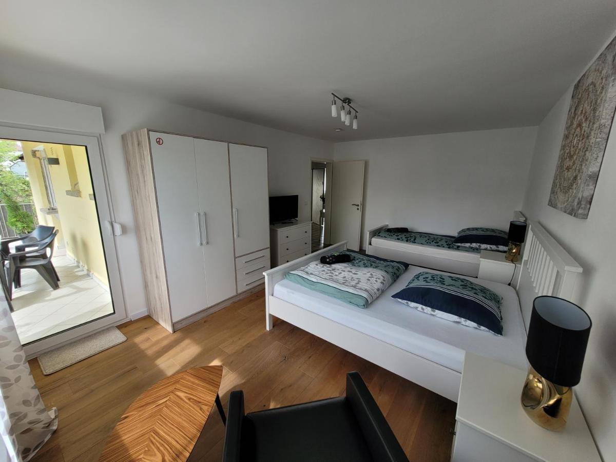 Ferienwohnung Anna Oftersheim Schwetzingen Hockenheim 3 Zimmer Mit Balkon المظهر الخارجي الصورة